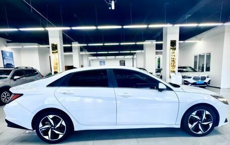 Hyundai Elantra, 2022 год, 1 500 000 рублей, 7 фотография
