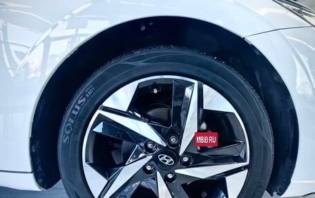 Hyundai Elantra, 2022 год, 1 500 000 рублей, 9 фотография