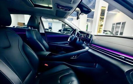 Hyundai Elantra, 2022 год, 1 500 000 рублей, 20 фотография