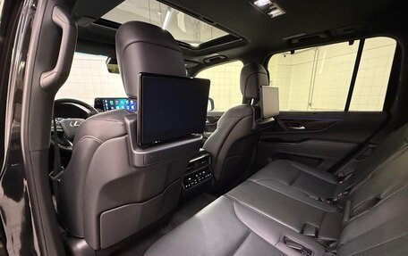Lexus LX, 2024 год, 16 790 000 рублей, 10 фотография