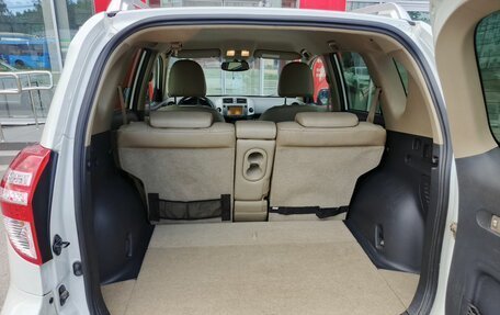 Toyota RAV4, 2011 год, 1 499 000 рублей, 12 фотография