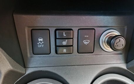 Toyota RAV4, 2011 год, 1 499 000 рублей, 18 фотография