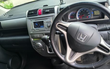 Honda Zest, 2012 год, 820 000 рублей, 13 фотография
