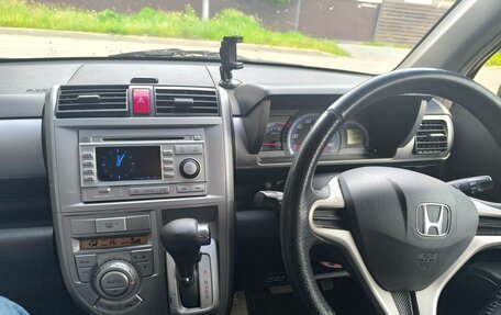 Honda Zest, 2012 год, 820 000 рублей, 23 фотография