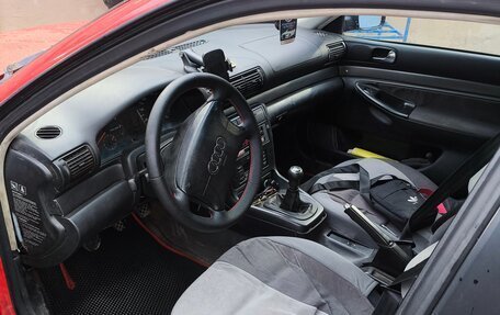 Audi A4, 1995 год, 250 000 рублей, 7 фотография