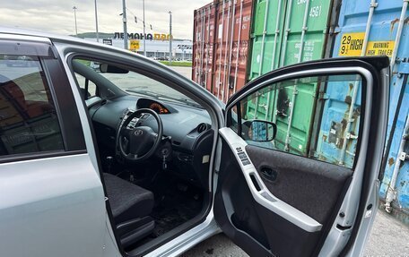 Toyota Vitz, 2008 год, 580 000 рублей, 9 фотография