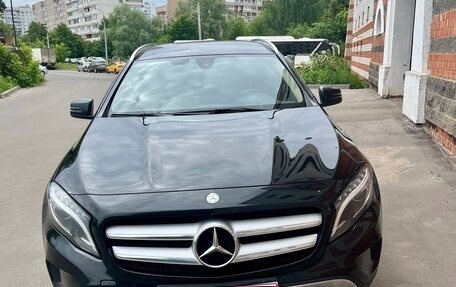 Mercedes-Benz GLA, 2016 год, 1 950 000 рублей, 2 фотография