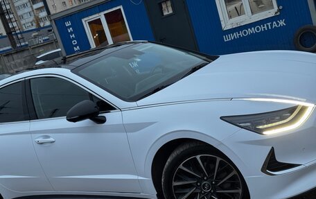 Hyundai Sonata VIII, 2021 год, 2 350 000 рублей, 5 фотография