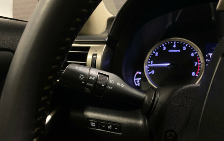 Lexus IS III, 2013 год, 2 320 000 рублей, 18 фотография