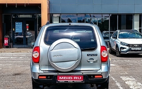 Chevrolet Niva I рестайлинг, 2018 год, 676 028 рублей, 9 фотография