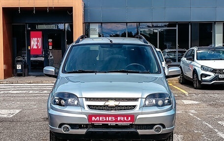 Chevrolet Niva I рестайлинг, 2018 год, 676 028 рублей, 3 фотография