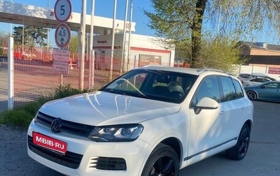 Volkswagen Touareg III, 2011 год, 1 680 000 рублей, 1 фотография