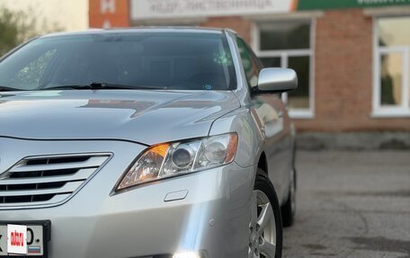 Toyota Camry, 2008 год, 1 300 000 рублей, 2 фотография
