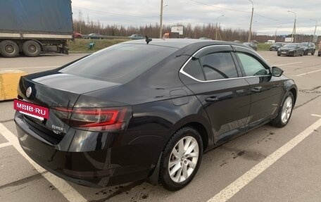 Skoda Superb III рестайлинг, 2017 год, 1 850 000 рублей, 7 фотография