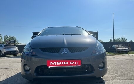 Mitsubishi Grandis, 2008 год, 800 000 рублей, 3 фотография
