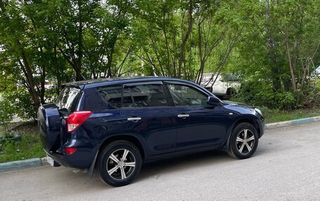 Toyota RAV4, 2005 год, 1 500 000 рублей, 3 фотография