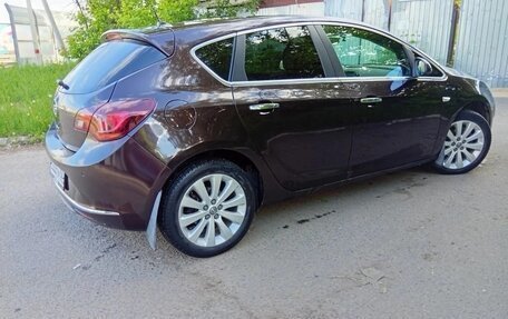 Opel Astra J, 2013 год, 680 000 рублей, 7 фотография
