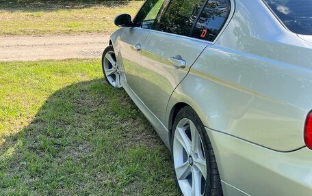 BMW 3 серия, 2006 год, 900 000 рублей, 6 фотография