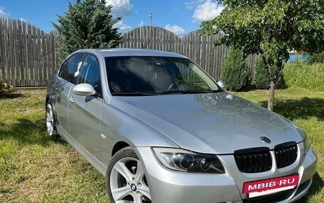 BMW 3 серия, 2006 год, 900 000 рублей, 2 фотография