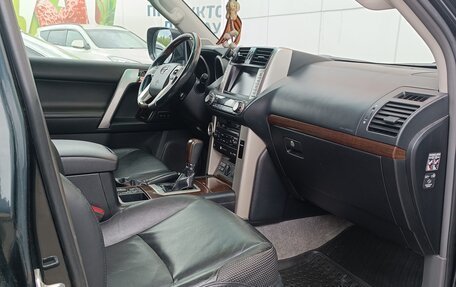 Toyota Land Cruiser Prado 150 рестайлинг 2, 2011 год, 3 500 000 рублей, 11 фотография