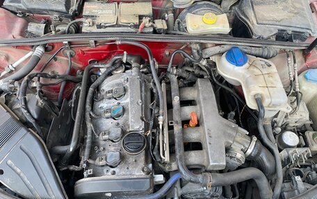 Audi A4, 2002 год, 370 000 рублей, 14 фотография