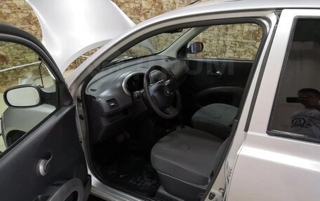 Nissan Micra III, 2006 год, 500 000 рублей, 3 фотография