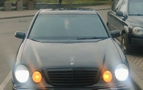 Mercedes-Benz E-Класс, 2001 год, 580 000 рублей, 7 фотография
