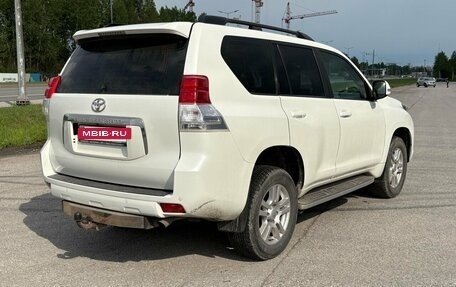 Toyota Land Cruiser Prado 150 рестайлинг 2, 2011 год, 2 650 000 рублей, 2 фотография