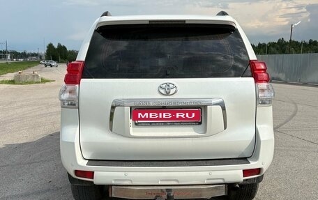Toyota Land Cruiser Prado 150 рестайлинг 2, 2011 год, 2 650 000 рублей, 4 фотография