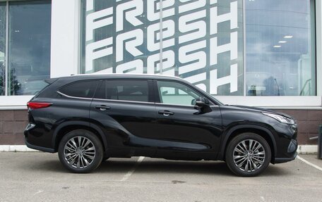 Toyota Highlander, 2026 год, 5 890 000 рублей, 5 фотография