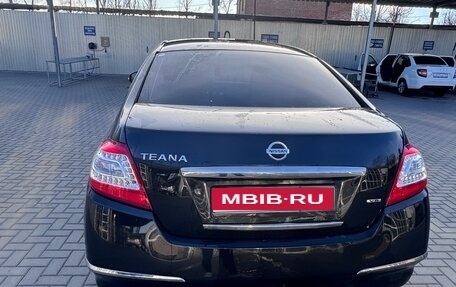 Nissan Teana, 2011 год, 880 000 рублей, 1 фотография