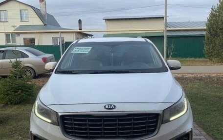 KIA Carnival III, 2019 год, 2 800 000 рублей, 1 фотография
