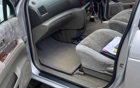 Nissan Rnessa, 1998 год, 290 000 рублей, 9 фотография