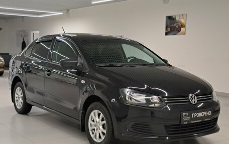 Volkswagen Polo VI (EU Market), 2013 год, 870 000 рублей, 3 фотография