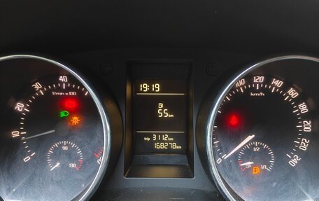 Skoda Yeti I рестайлинг, 2012 год, 350 000 рублей, 15 фотография
