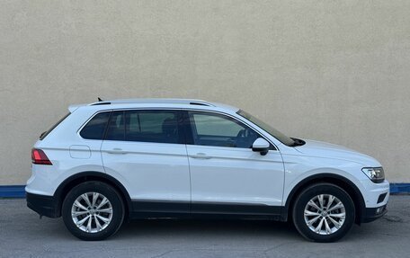 Volkswagen Tiguan II, 2017 год, 2 150 000 рублей, 8 фотография
