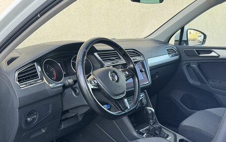 Volkswagen Tiguan II, 2017 год, 2 150 000 рублей, 9 фотография