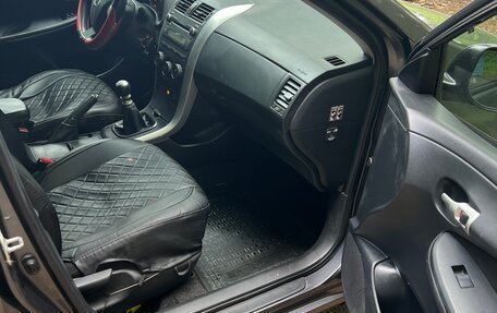 Toyota Corolla, 2010 год, 700 000 рублей, 9 фотография