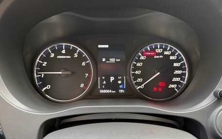 Mitsubishi Outlander III рестайлинг 3, 2021 год, 2 370 000 рублей, 8 фотография