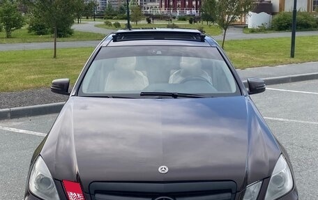 Mercedes-Benz E-Класс, 2010 год, 1 600 000 рублей, 3 фотография