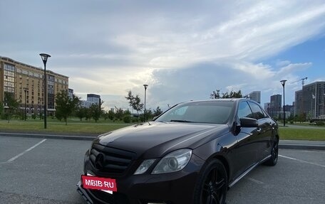 Mercedes-Benz E-Класс, 2010 год, 1 600 000 рублей, 5 фотография