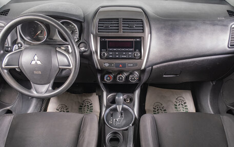 Mitsubishi ASX I рестайлинг, 2013 год, 1 099 000 рублей, 10 фотография
