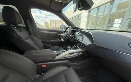 Geely Tugella FY11, 2023 год, 3 100 000 рублей, 20 фотография