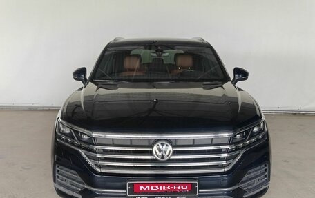 Volkswagen Touareg III, 2020 год, 5 450 000 рублей, 2 фотография