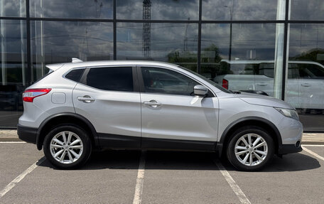 Nissan Qashqai, 2017 год, 1 830 000 рублей, 2 фотография