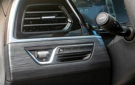 Geely Tugella FY11, 2023 год, 2 700 000 рублей, 27 фотография
