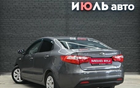 KIA Rio III рестайлинг, 2012 год, 900 000 рублей, 4 фотография