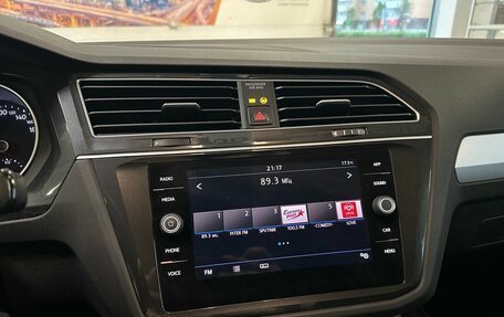 Volkswagen Tiguan II, 2019 год, 2 149 000 рублей, 12 фотография