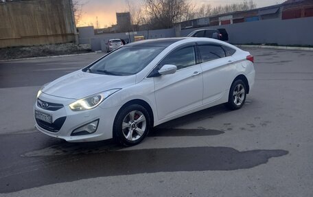 Hyundai i40 I рестайлинг, 2013 год, 850 000 рублей, 2 фотография