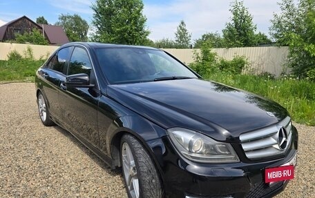 Mercedes-Benz C-Класс, 2012 год, 1 250 000 рублей, 10 фотография